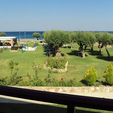Al Mare Apartments Afantou Exteriér fotografie