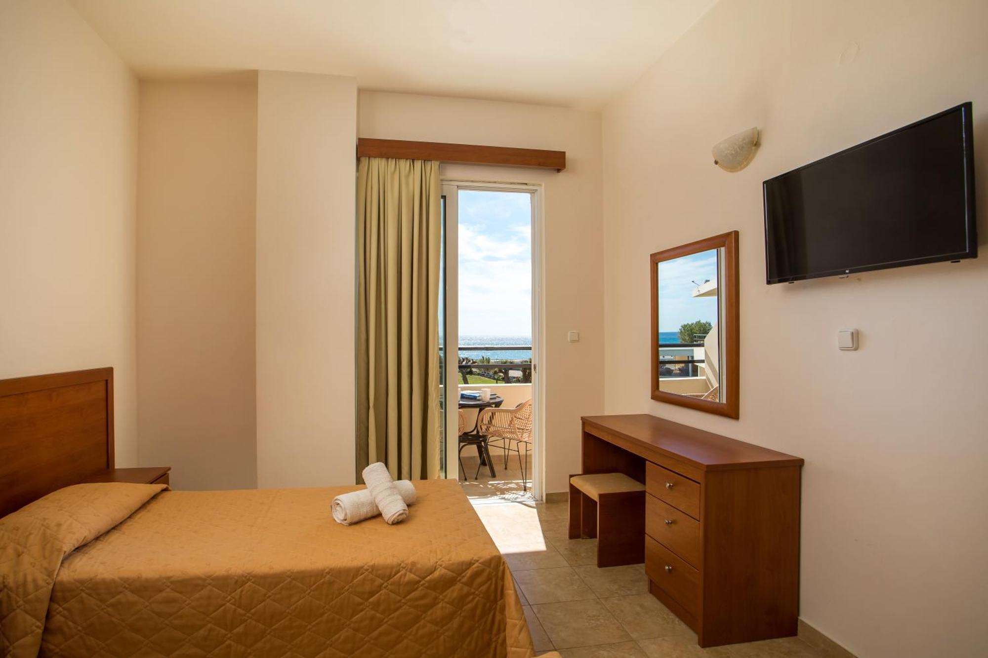Al Mare Aparthotel