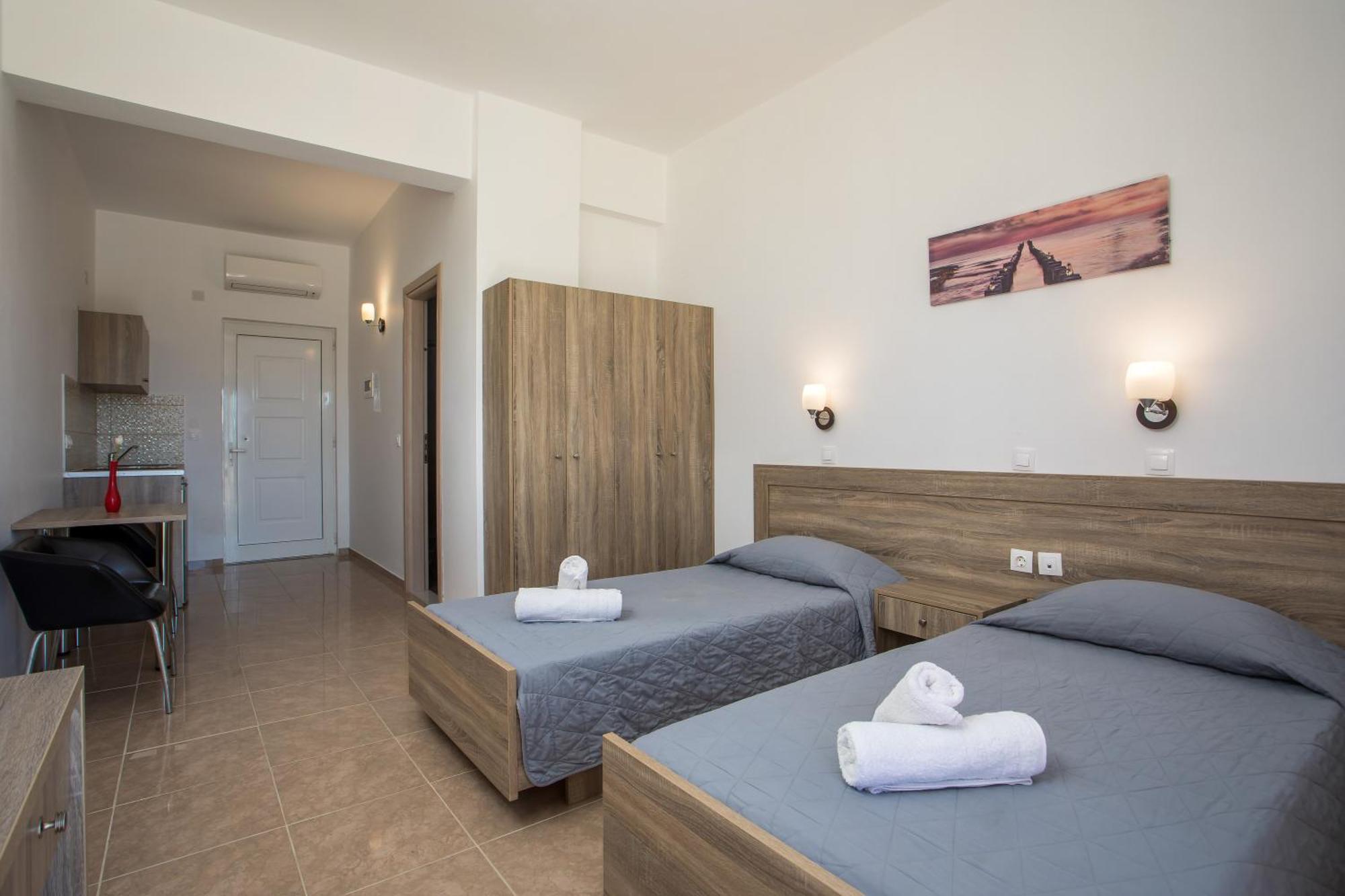 Al Mare Aparthotel