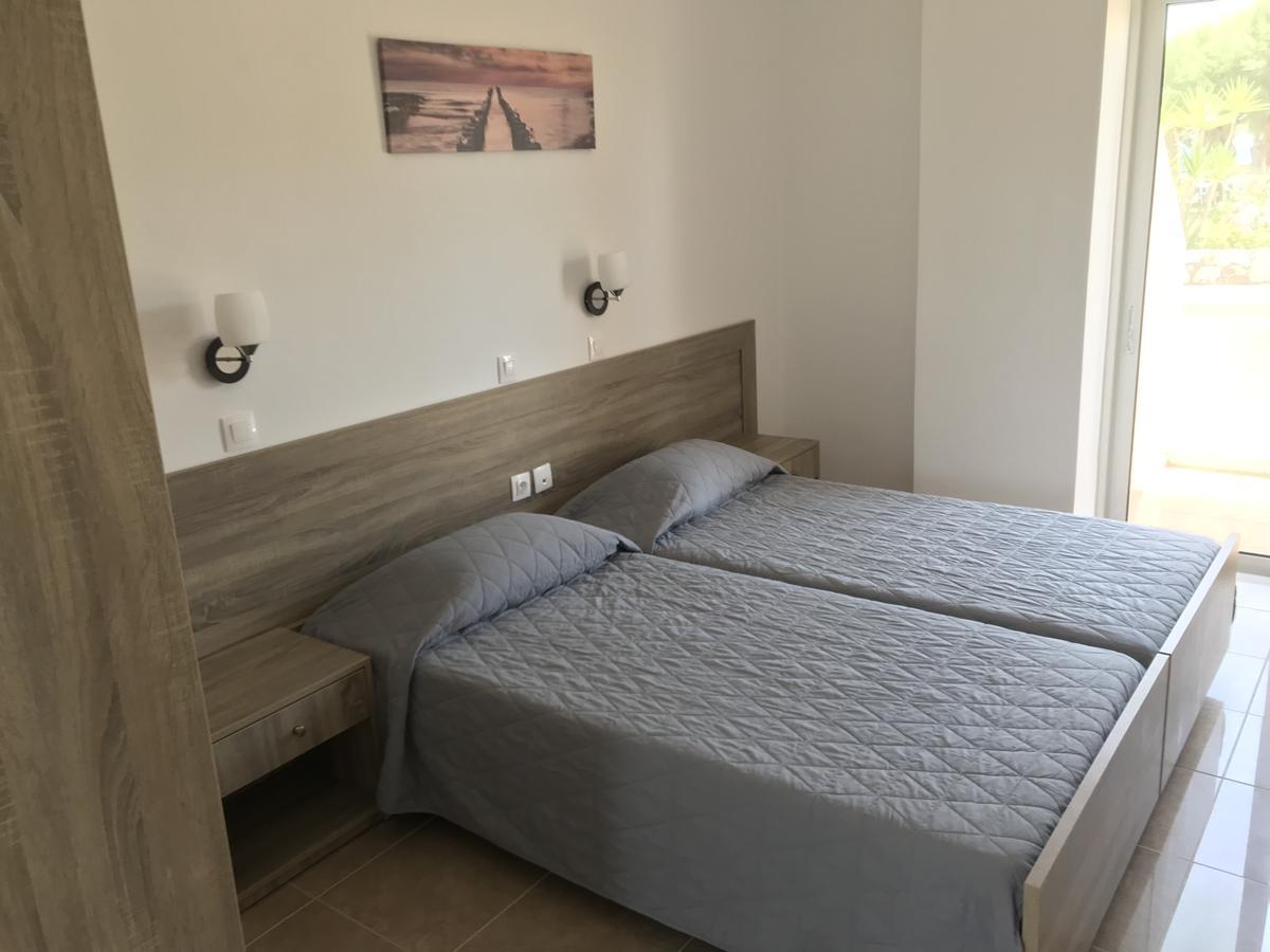Al Mare Aparthotel