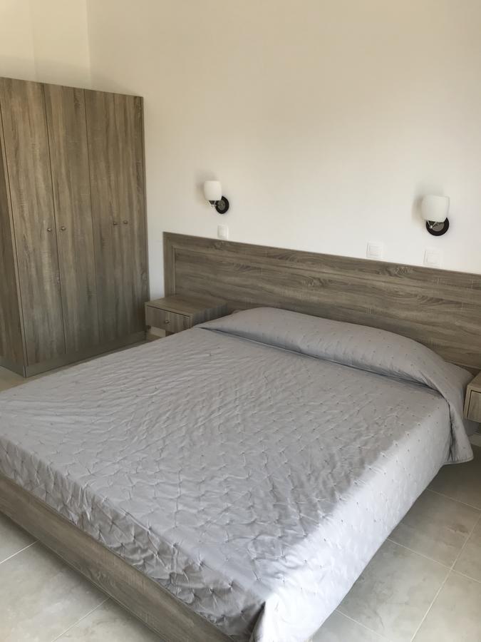 Al Mare Aparthotel